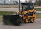 Мини-погрузчик 2012